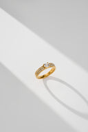 Elegant Pavé Crystal Ring - Classic Women's Ring for Everyday Wear & Special Occasions